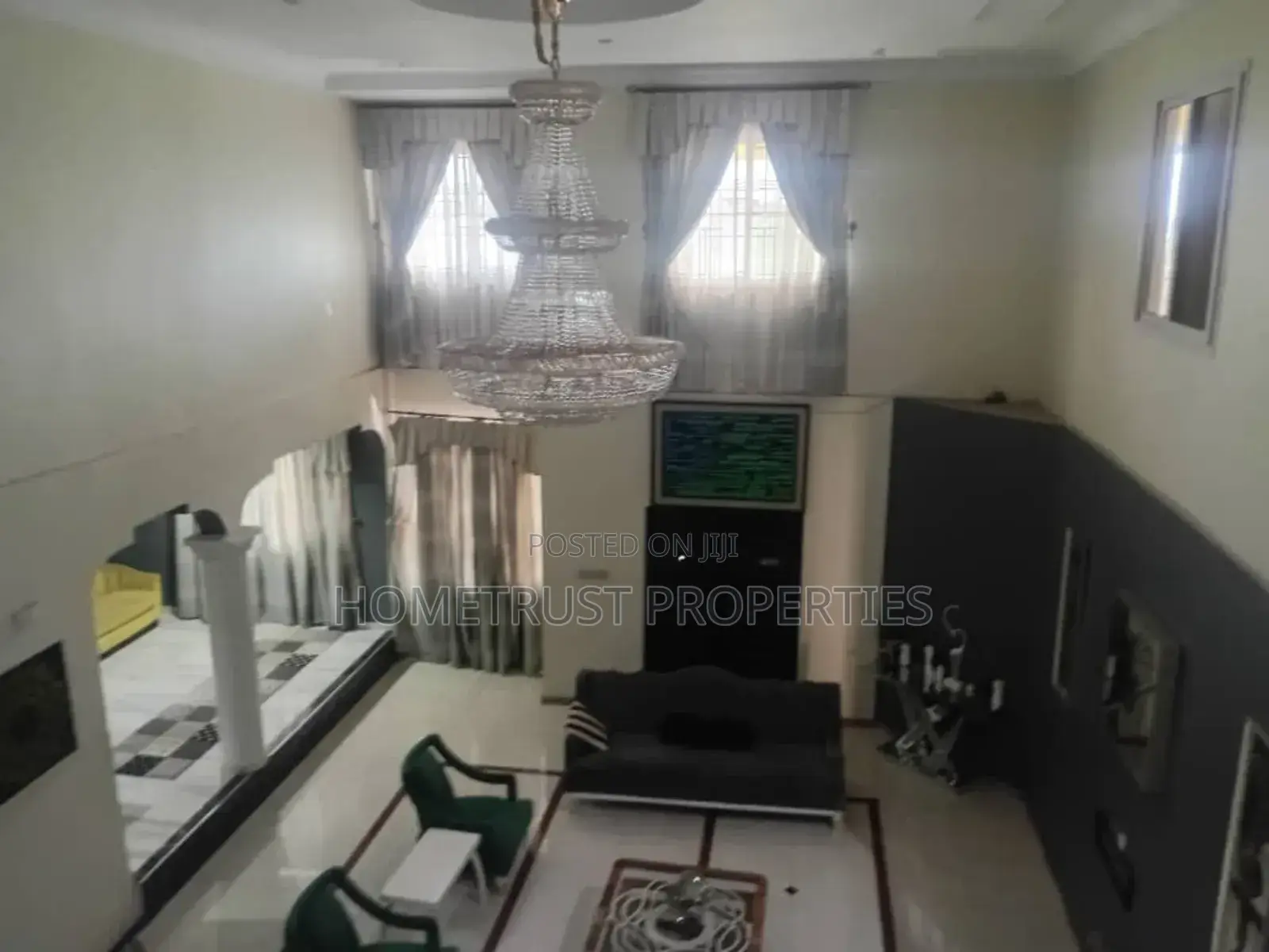 5bdrm House in Hometrust Properties, Akuapim South for sale