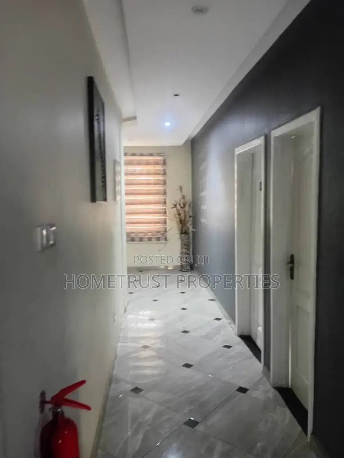 5bdrm House in Hometrust Properties, Akuapim South for sale