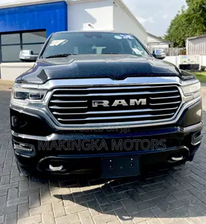 RAM Promaster 2500 2022 Black