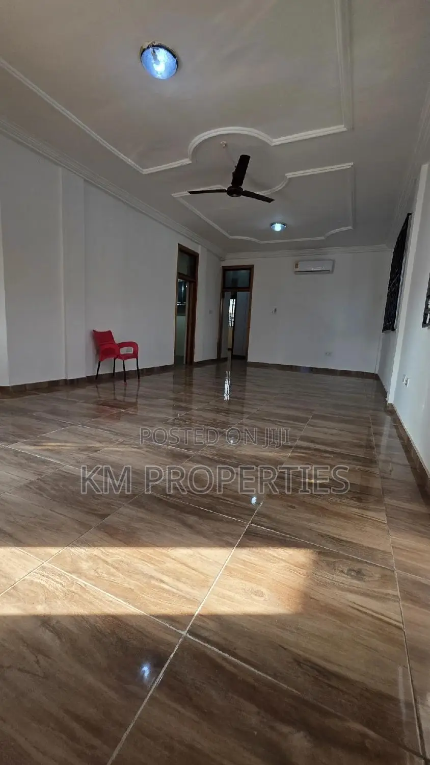 2bdrm Apartment in Haasto, Legon, Haatso for rent