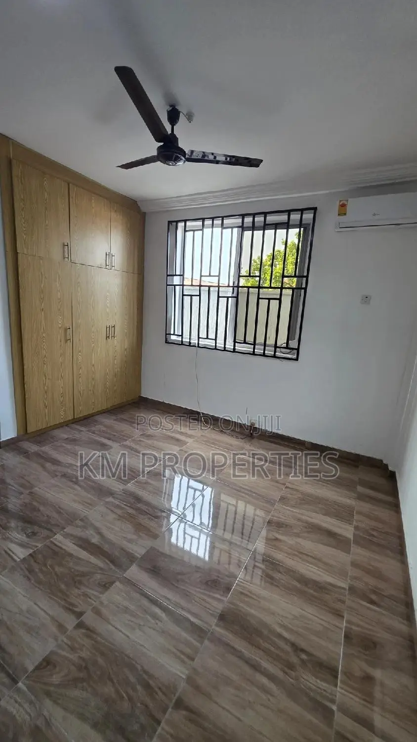 2bdrm Apartment in Haasto, Legon, Haatso for rent