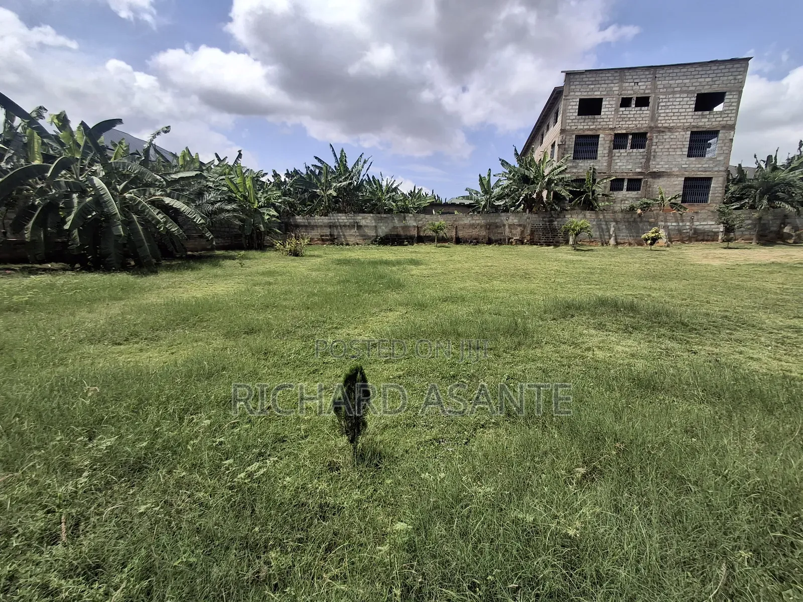 Spacious 1 Bedroom Airbnb Apartment at Kwabenya KFC