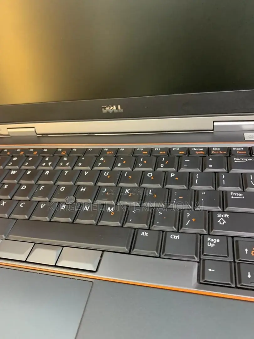 Laptop Dell Latitude E6420 4GB Intel Core i5 HDD 500GB