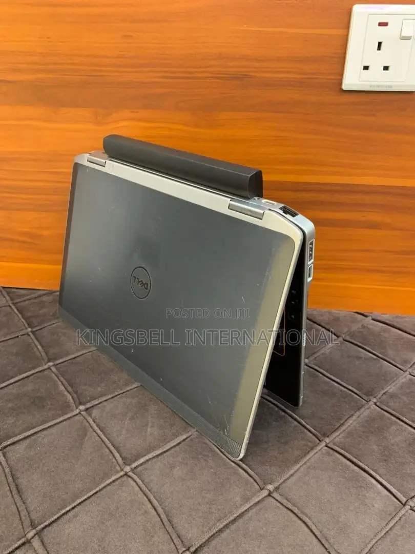 Laptop Dell Latitude E6420 4GB Intel Core i5 HDD 500GB