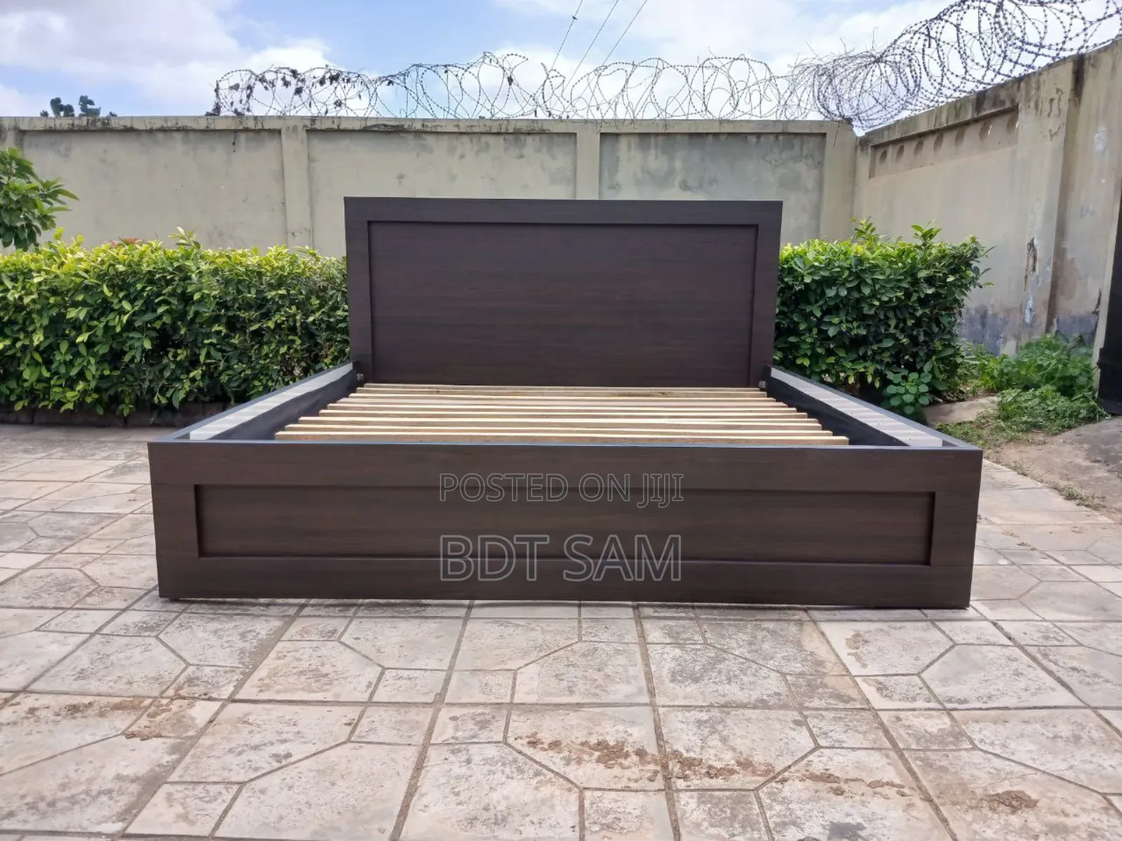 Queen Size Bedframe Available. #007