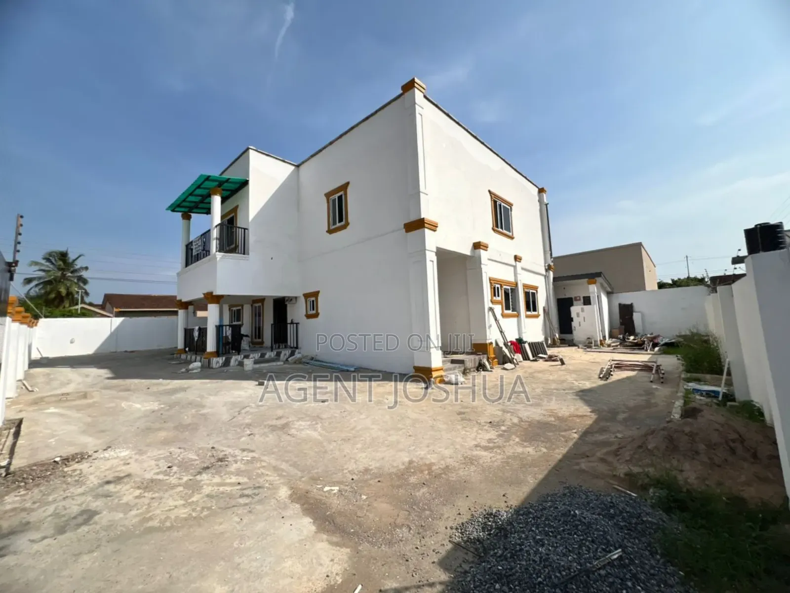 3bdrm Townhouse / Terrace in Manet Courtage, Spintex for rent