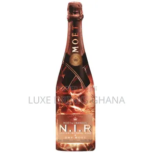 Moet Nectar Rose Luminous Uk Standard