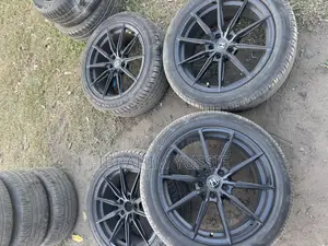 Honda Rim 18 Black Set With Tyes