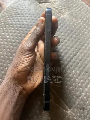 Apple iPhone 12 64 GB Blue