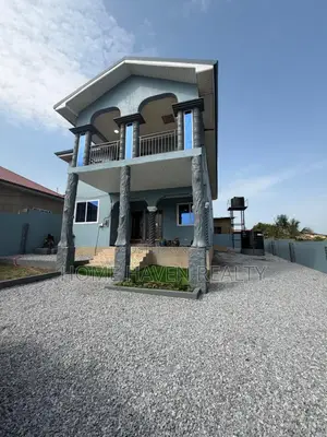 5bdrm House in Weija Hills for sale