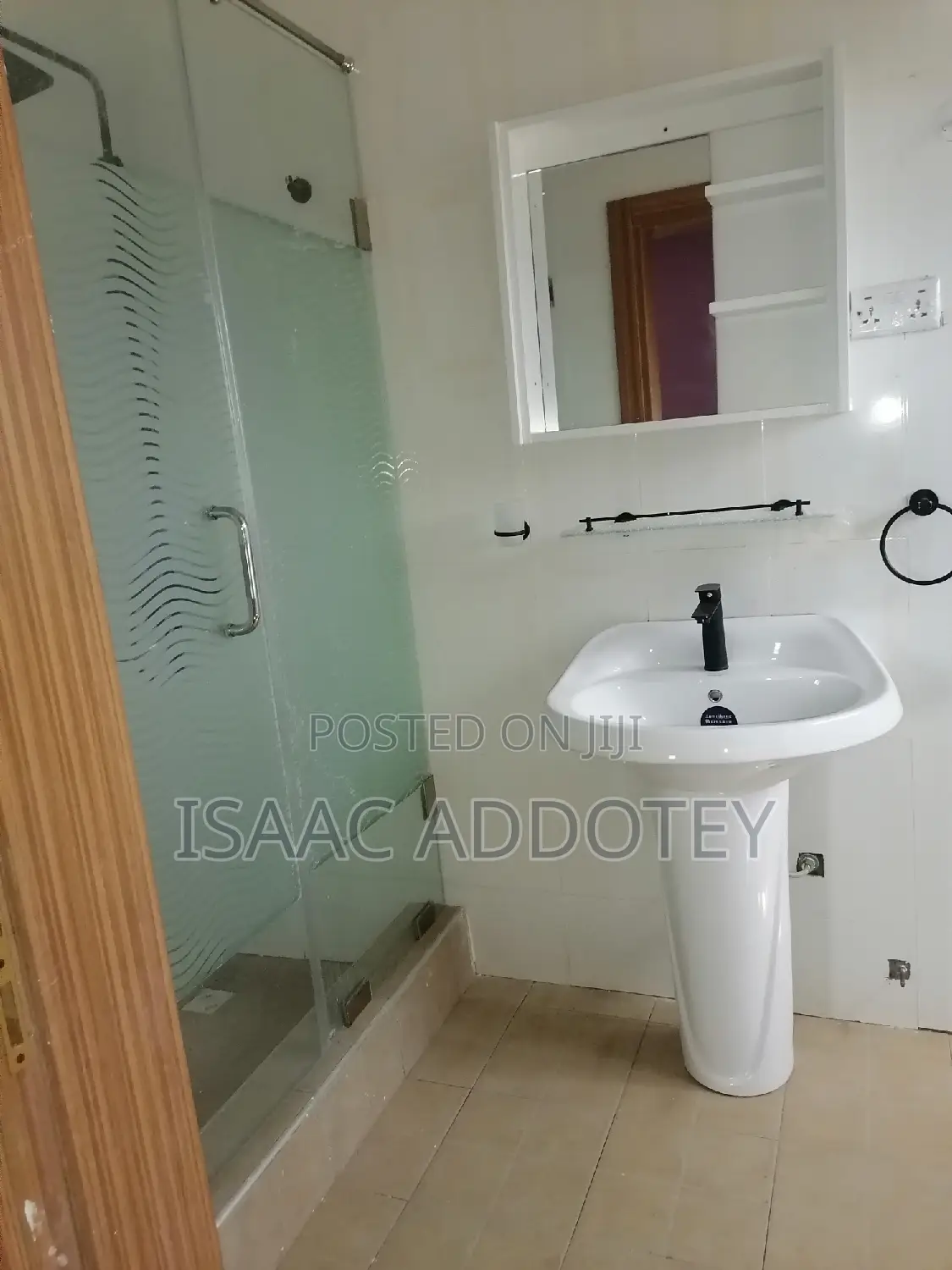 2bdrm Apartment in Spintex for rent