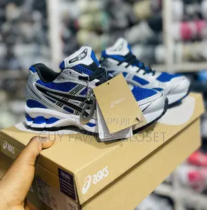 Asic Gel Kayano 14