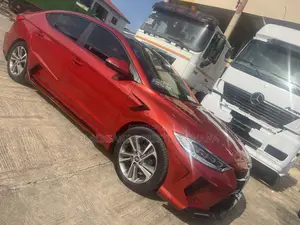 Hyundai Elantra Limited 2018 Orange