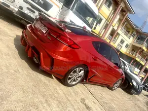 Hyundai Elantra Limited 2018 Orange