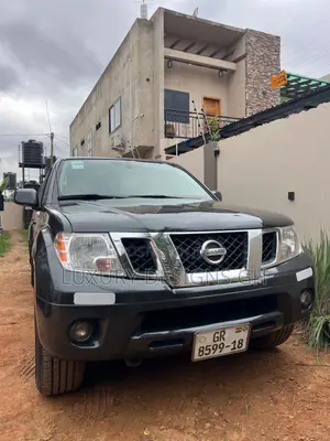 Nissan Frontier 2014 Black