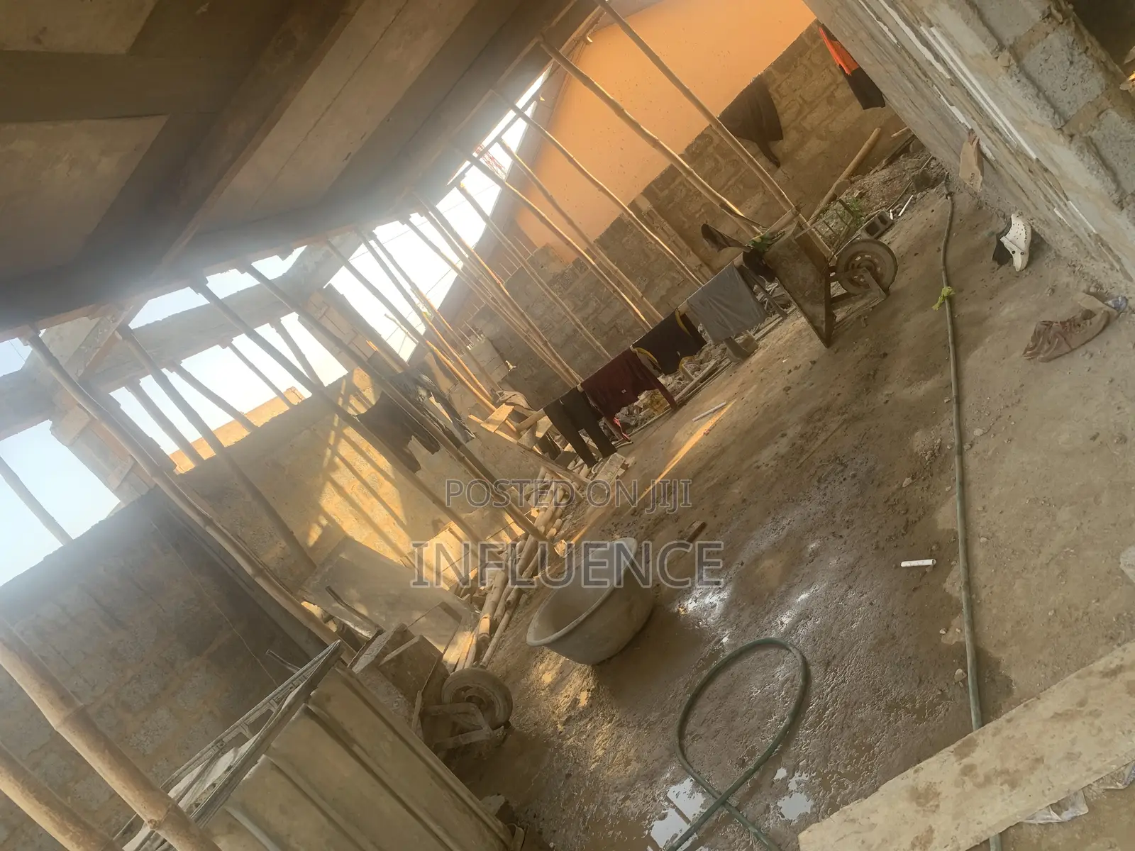 3bdrm House in American House Area, East Legon for sale