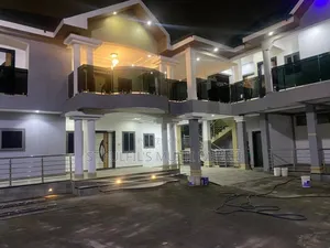 5bdrm House in Hatso, Haatso for sale