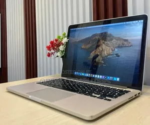 Laptop Apple MacBook Pro 8GB Intel Core I5 SSD 256GB