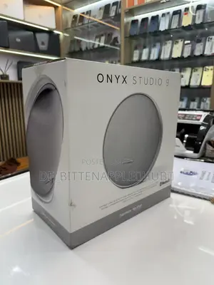 Onyx Studio 9