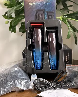 Clipper 2 in 1 With Trimmer Battery Level Indicator