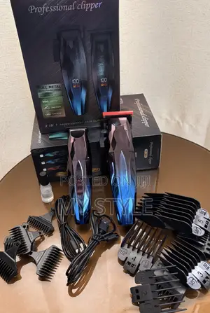 Clipper 2 in 1 With Trimmer Battery Level Indicator