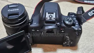 Canon Eos Rebel 750d Or T6i Digital Slr With Ef-s 18-55mm Lens
