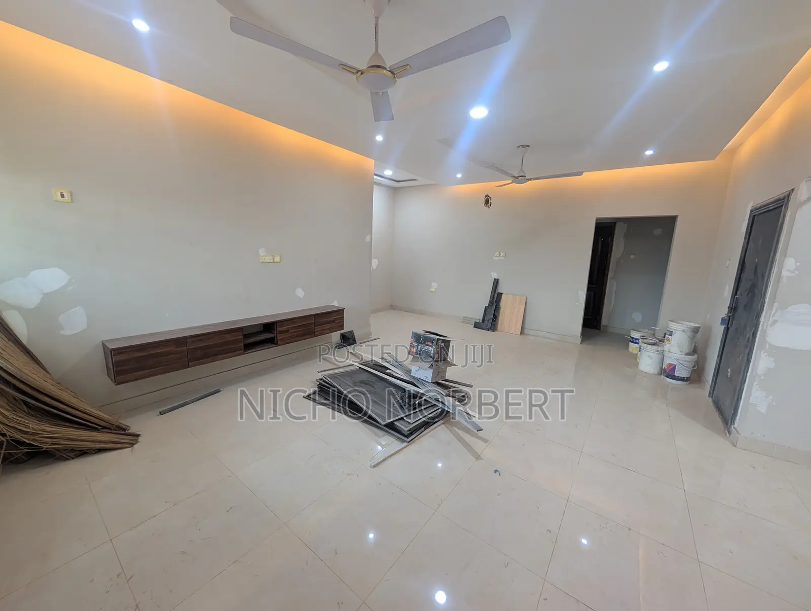 3bdrm Apartment in Police Station for rent