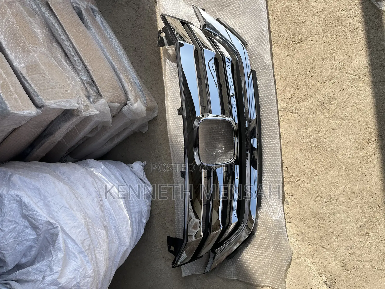 Honda Accord 2013-2015 Grill Japan
