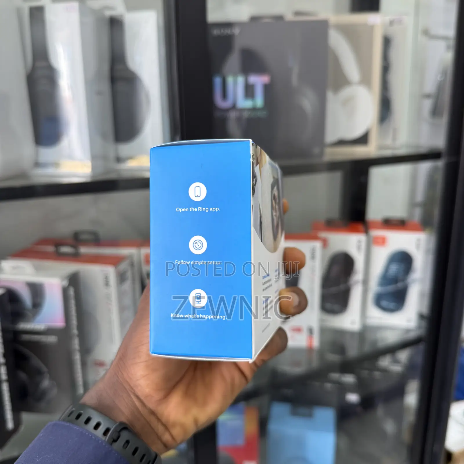 Ring Indoor Plug-in Security Camera (2nd - Generation)