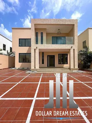 4bdrm House in East Legon for sale