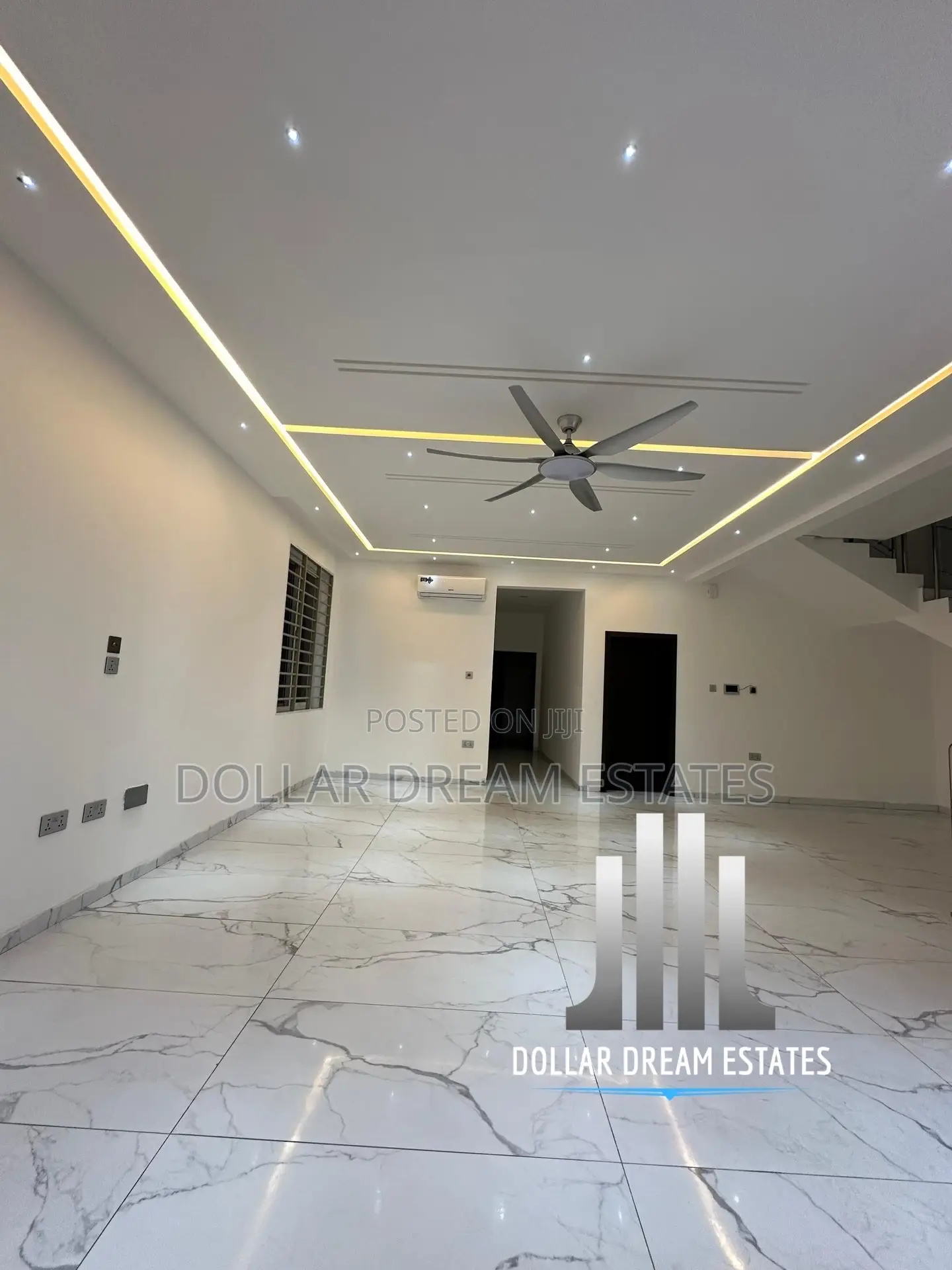 4bdrm House in Lake Side Estate for sale