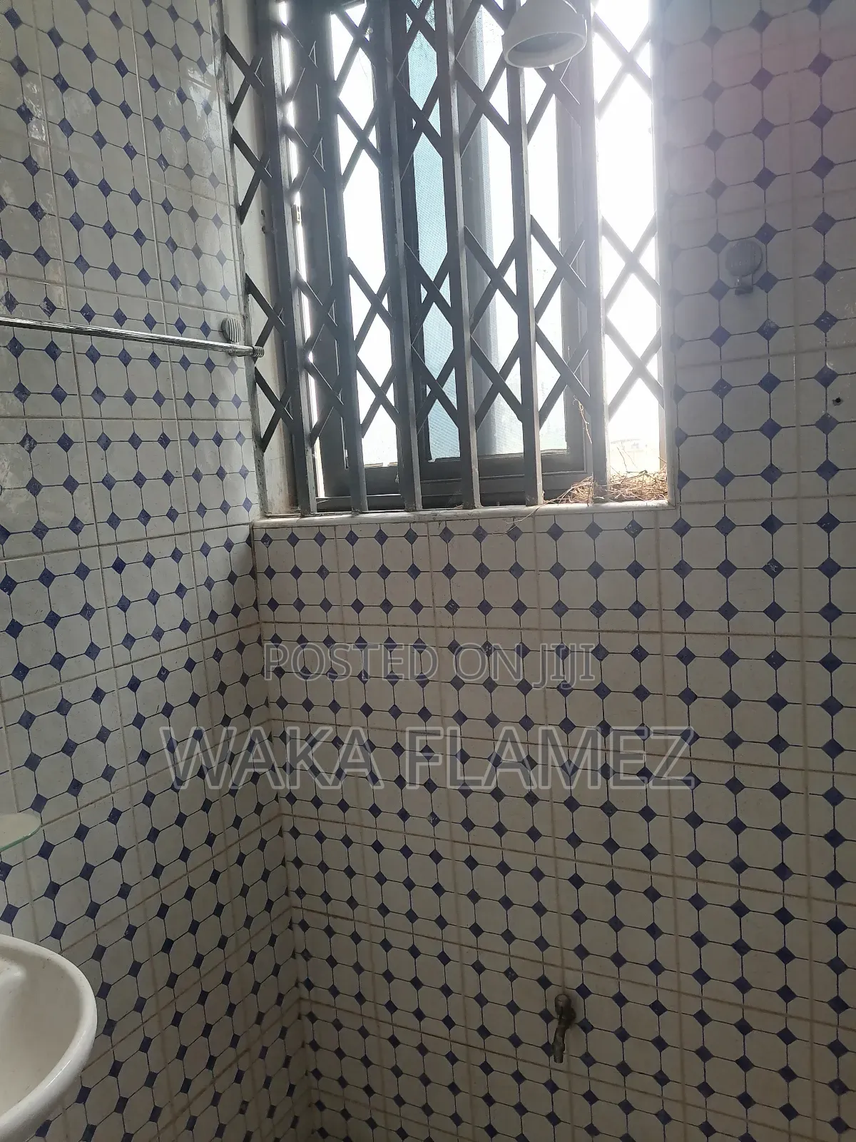 1bdrm Apartment in Amasaman Sonitra for rent