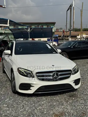 Mercedes-Benz E300 2018 White