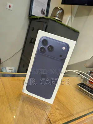 New Apple iPhone 17 Pro Max 256 GB Blue