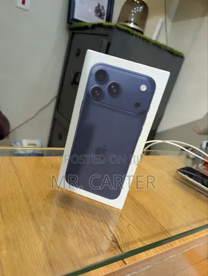 New Apple iPhone 17 Pro Max 256 GB Blue