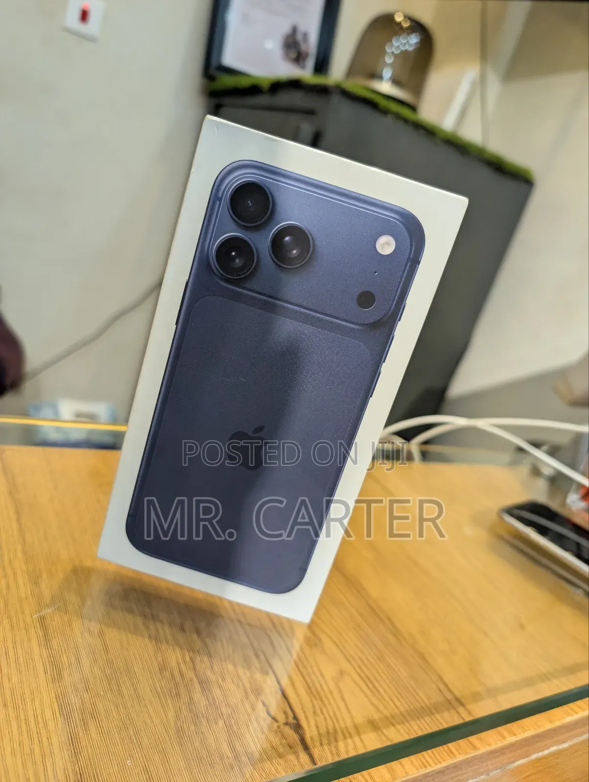 New Apple iPhone 17 Pro Max 256 GB Blue