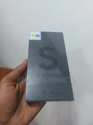 New Samsung Galaxy S22 Ultra 5G 128 GB Black