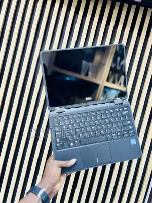 Laptop Dell Latitude 11 3190 4GB Intel SSD 640GB
