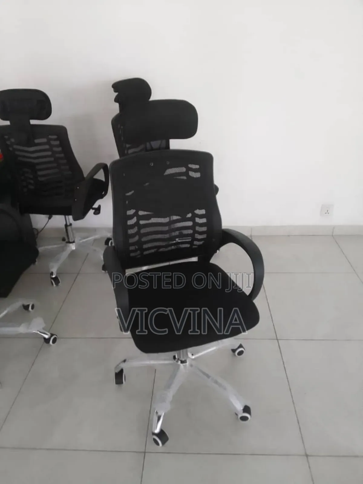Swivel Office Chair