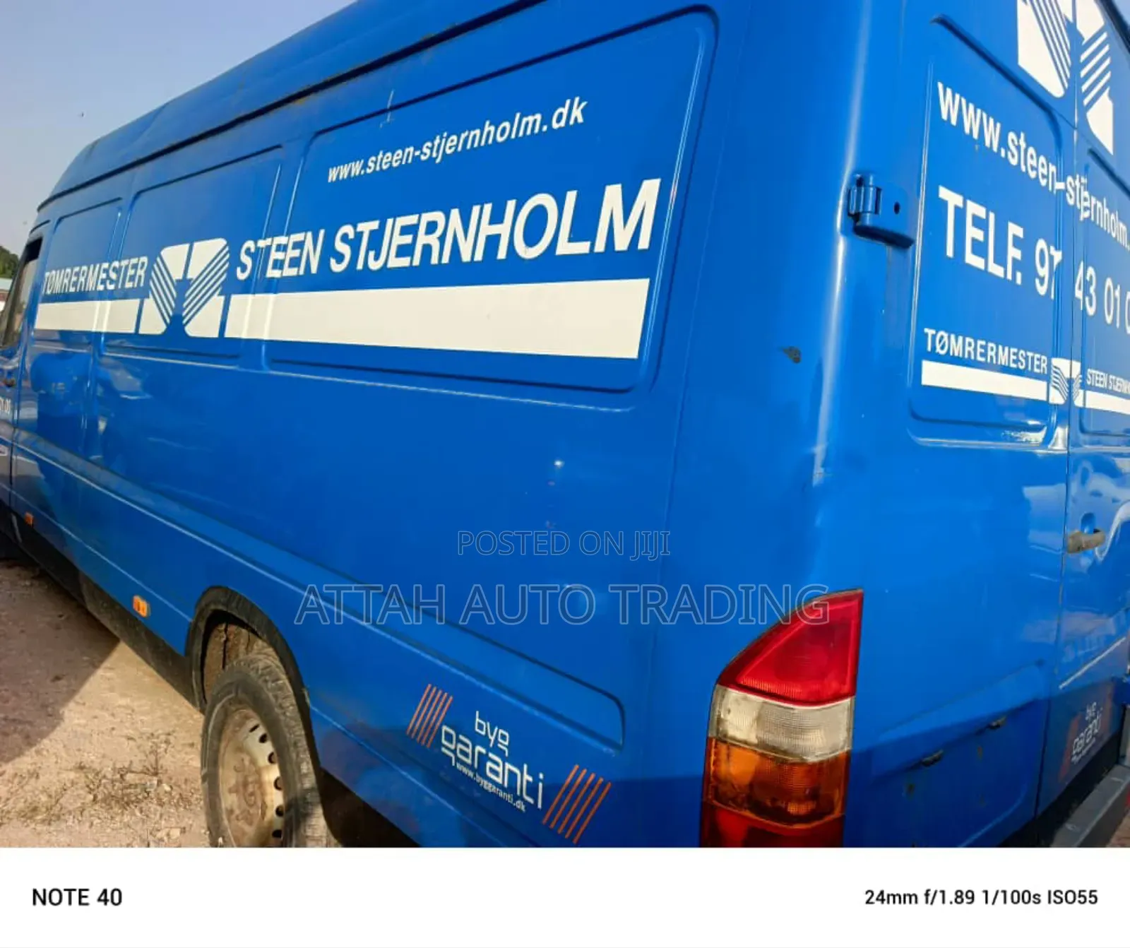 Mercedes-Benz Sprinter 2000 Blue