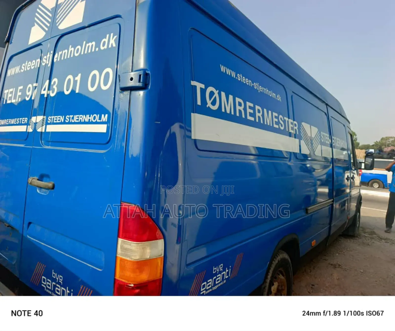 Mercedes-Benz Sprinter 2000 Blue