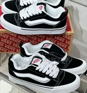 High -quality Vans Knu Skool