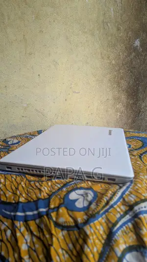 Laptop Lenovo A8 8GB AMD A8 HDD 1T