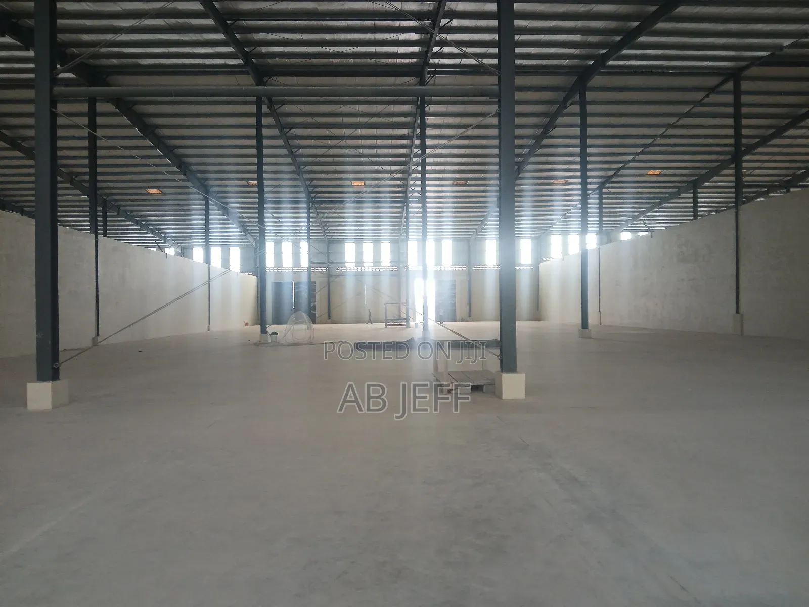 Spacious Warehouse at Kaase