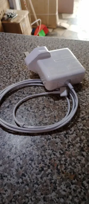 Macbook Pro Adapter 18.54.6 Magsafe2