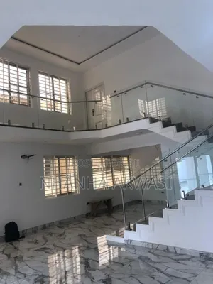 5bdrm House in Community 25 for rent