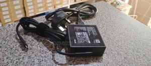 Asus Type C Adapter 20v5 15v3 /12v3 /9v3 5v3 100wat