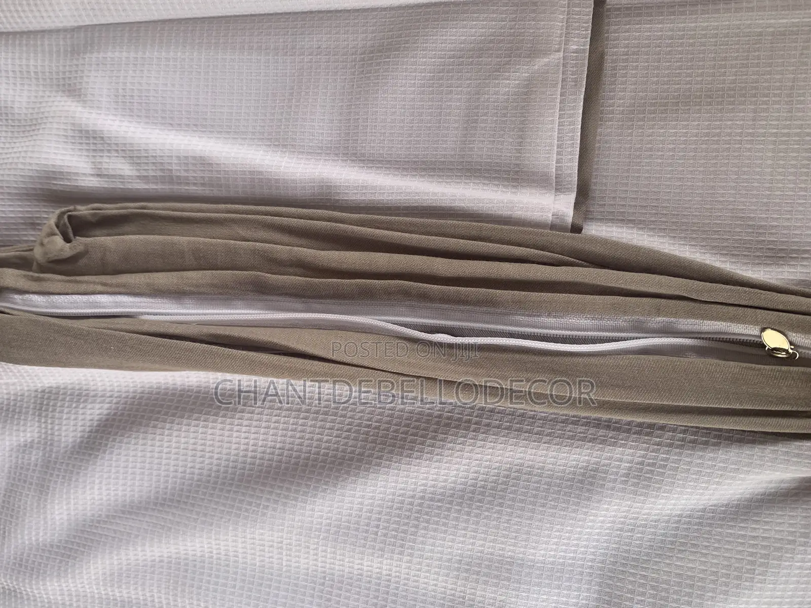 7-piece 300tc Pure Cotton Solid & Waffle Design King Size Duvet Set