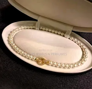 Pearl Necklace Set (Comes With Matching Earrings)