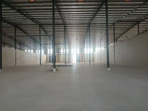 Spacious Warehouse at Kaase Kumasi